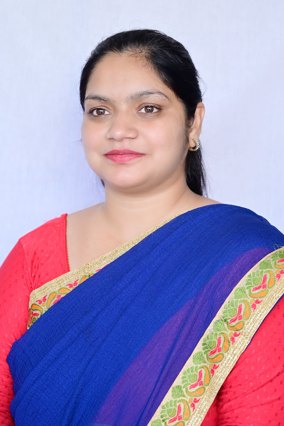 Ms. Izna Sharif